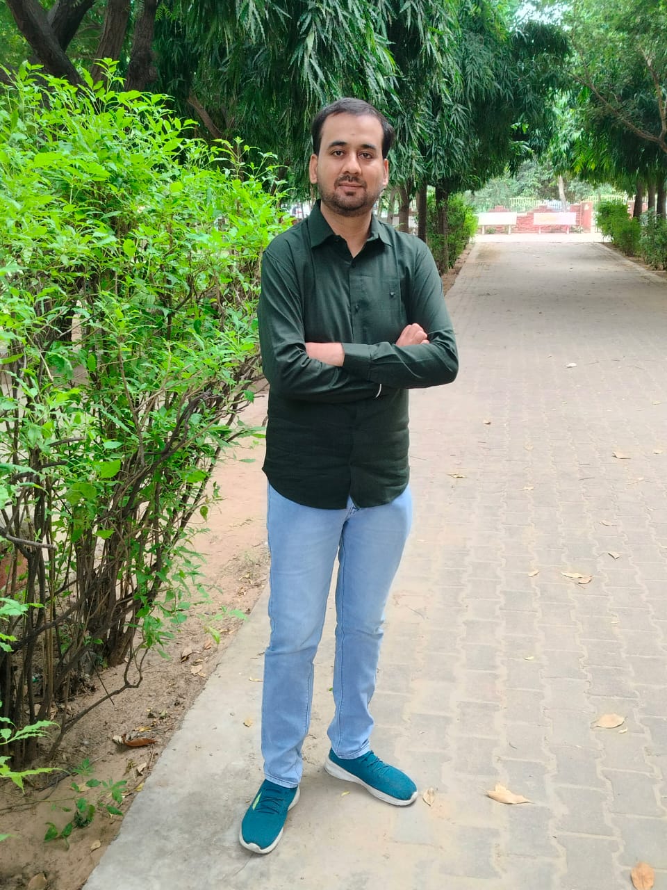 HIMANSHU LAKHWANI