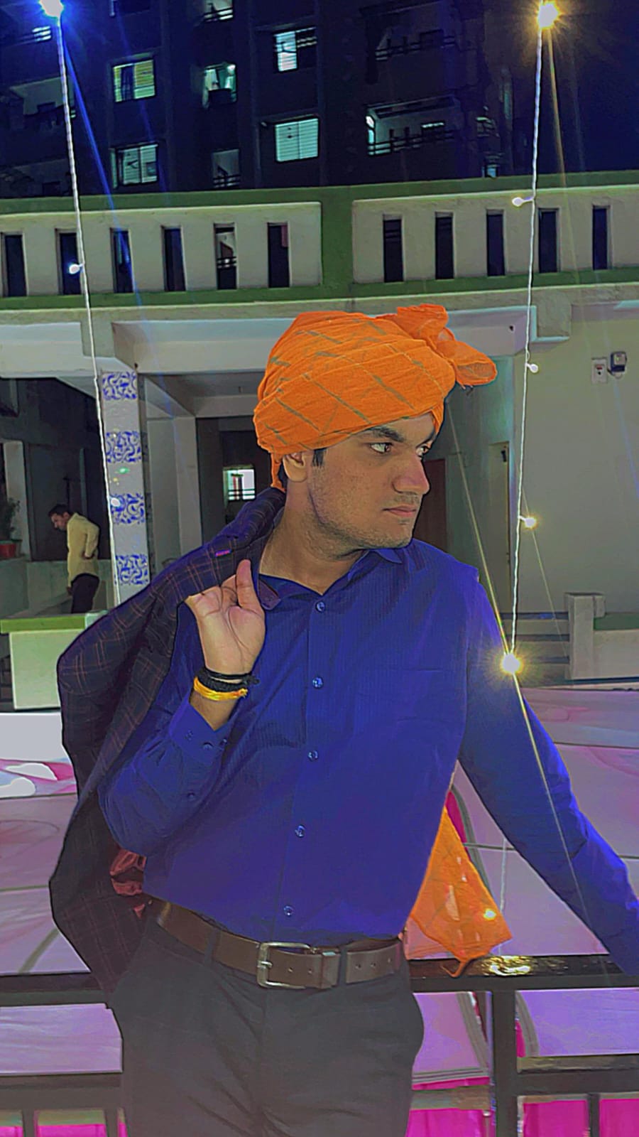 HIMANSHU TOMAR